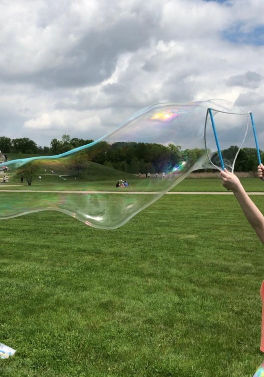 Giant Bubbles