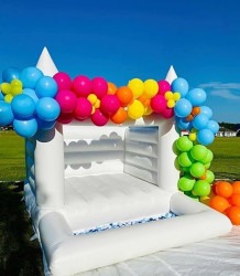 White Toddler Bounce House