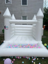 71IPw njNlL 1751557228 White Toddler Bounce House